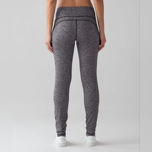 🎆Lululemon Out To Lunge Untight Tight in Heathered Black